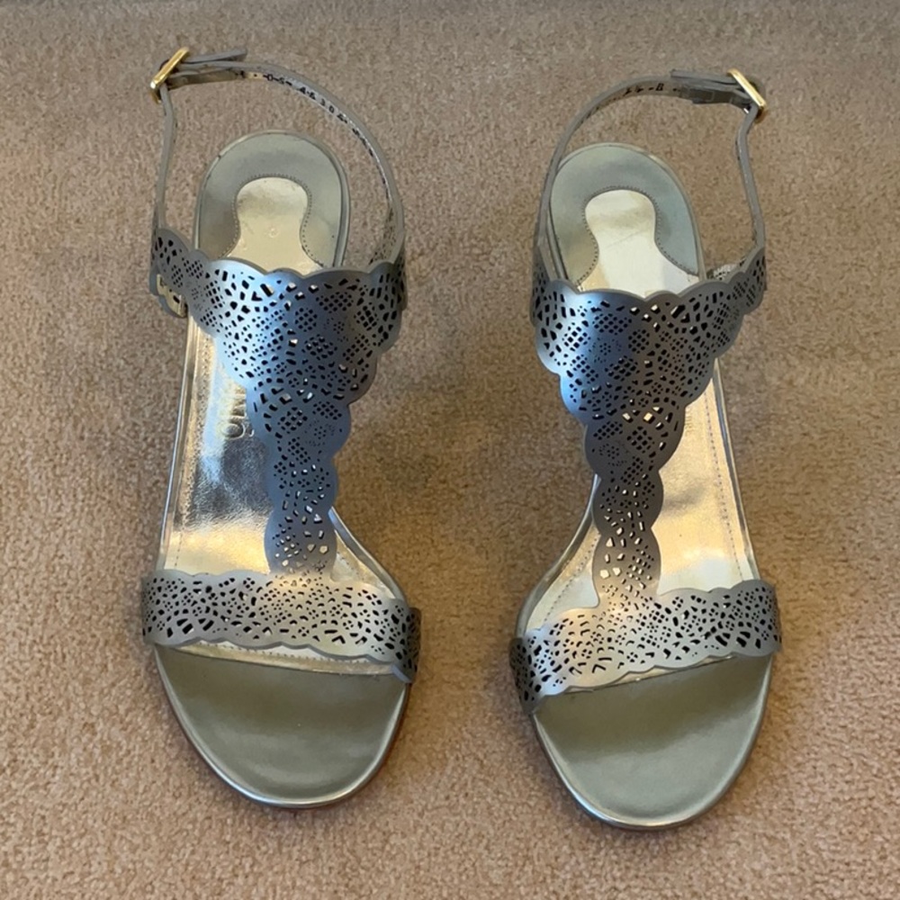 Salvatore Ferragamo Garcia Laser  Cut - Picture 4 of 9
